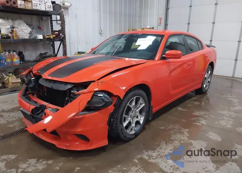 2016 Dodge Charger Sxt z USA, uszkodzony, nr VIN 2C3CDXJGXGH303903